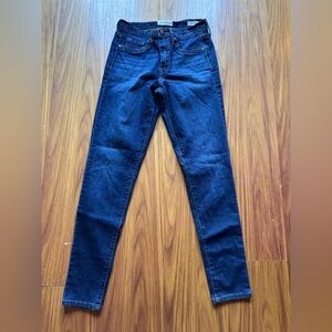 Classic Blue Women's Jeans size 4/27